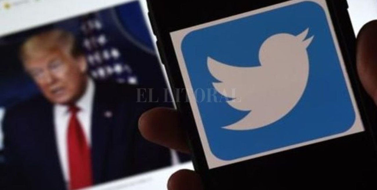 Facebook y Twitter se enfrentan por la verificación de información