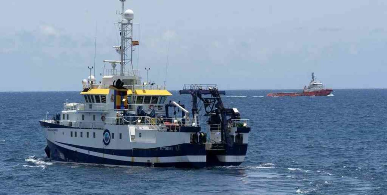 Tenerife: hallaron otras dos botellas de oxígeno en la zona donde se busca a Tomás Gimeno y su hija Anna