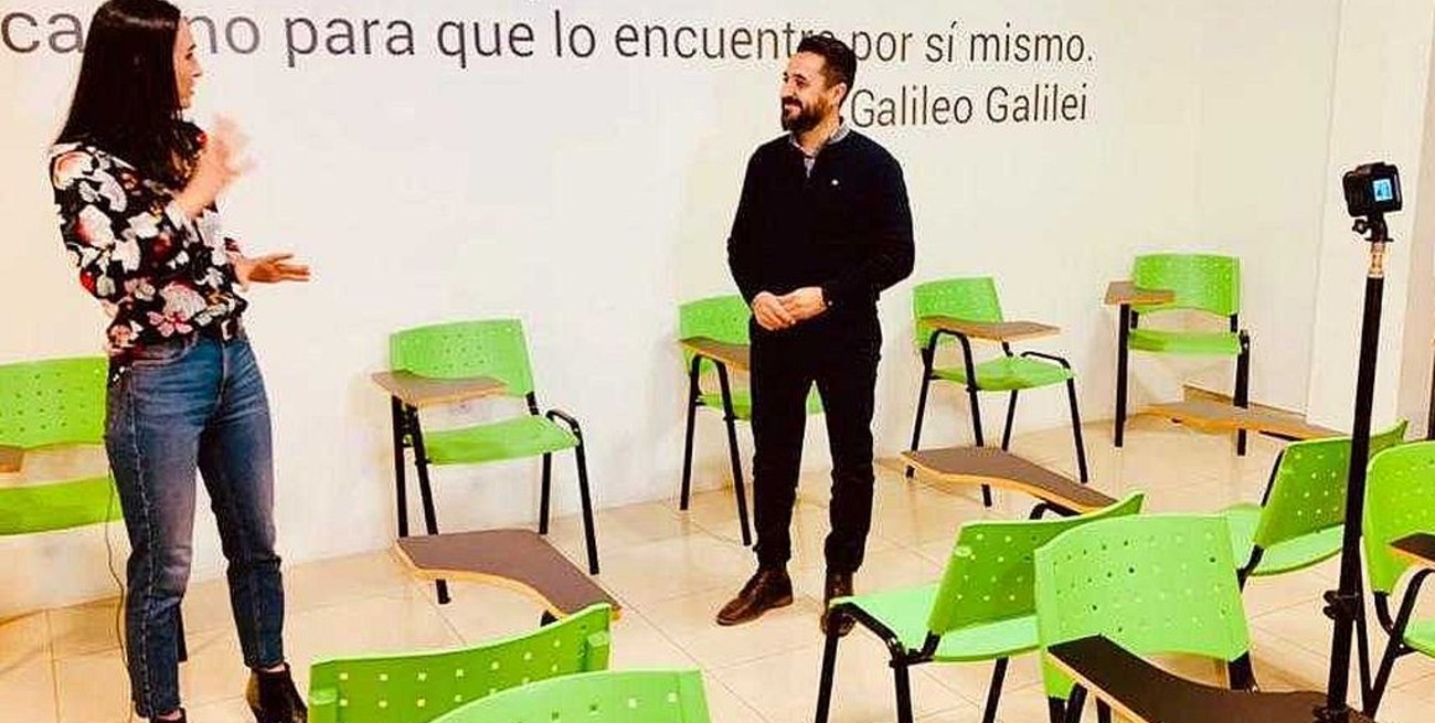 Apertura de Centros de Aprendizaje Universitario de la Siglo 21