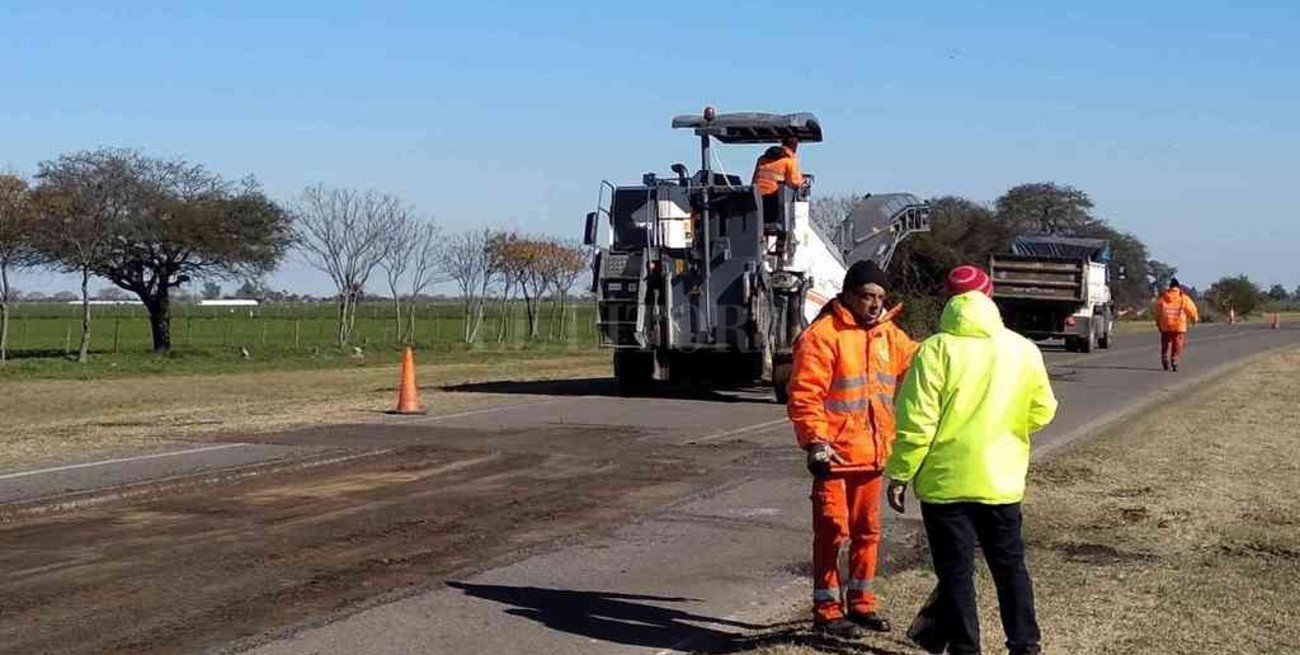 Ruta N° 62: comenzaron las obras de bacheo en el tramo Providencia-María Luisa