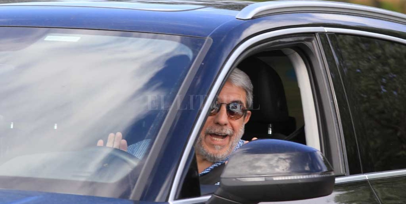 Aníbal Fernández: "El Presidente llegó a la casa y había un cumpleaños, ¿tiene que cagar a palos a la mujer porque cometió un error?"