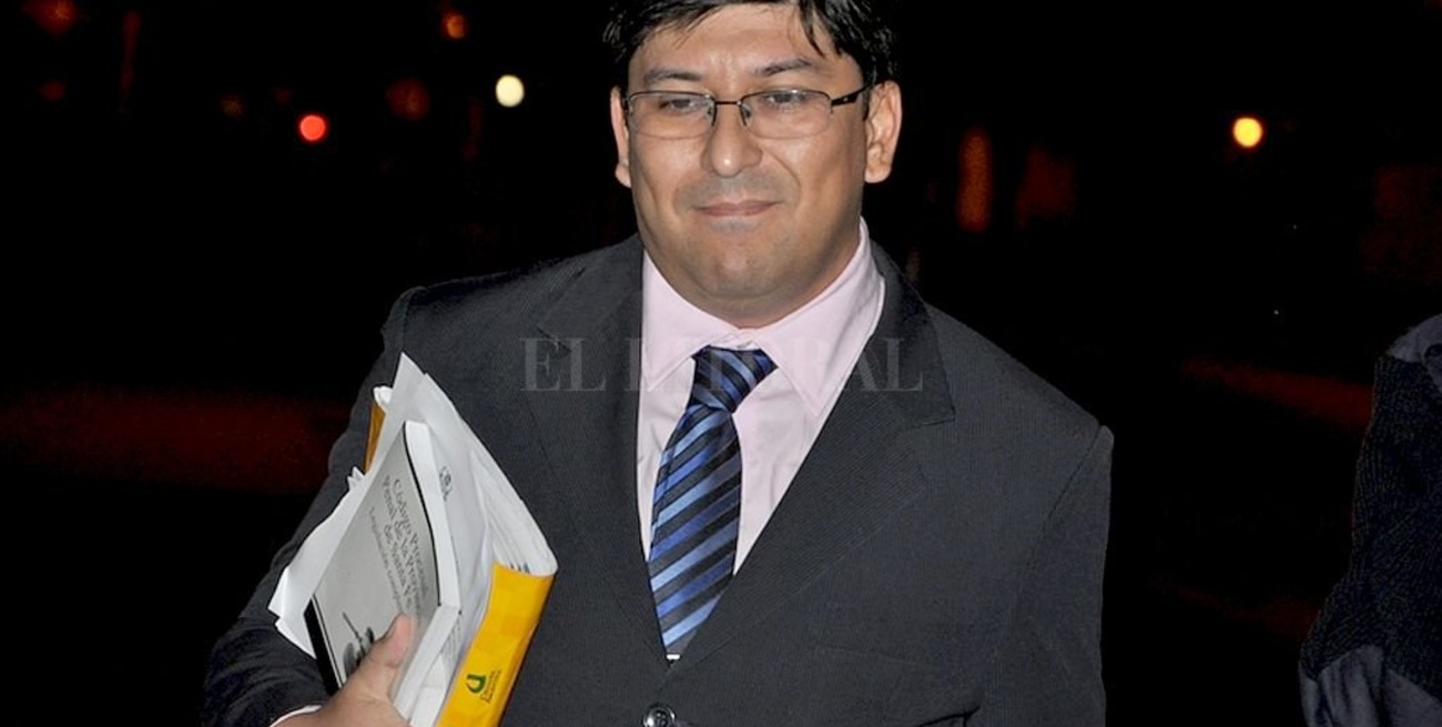 Abusó de su propia hija durante mas de 20 años