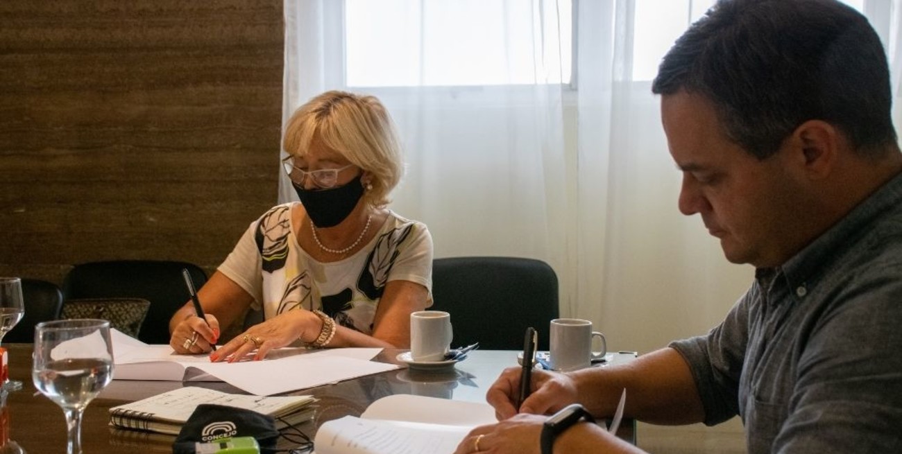 "El Colegio de Farmacéuticos tiene mucho que aportar en la comunidad"