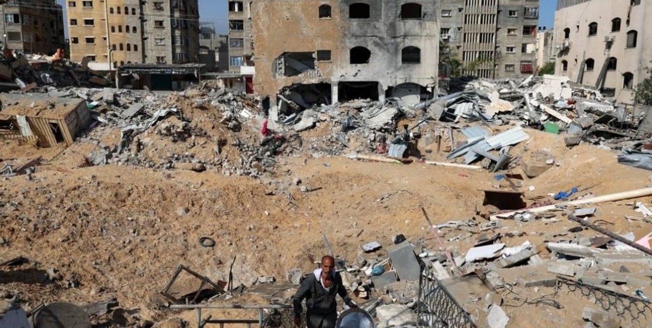 Israel y Hamas detuvieron los bombardeos 