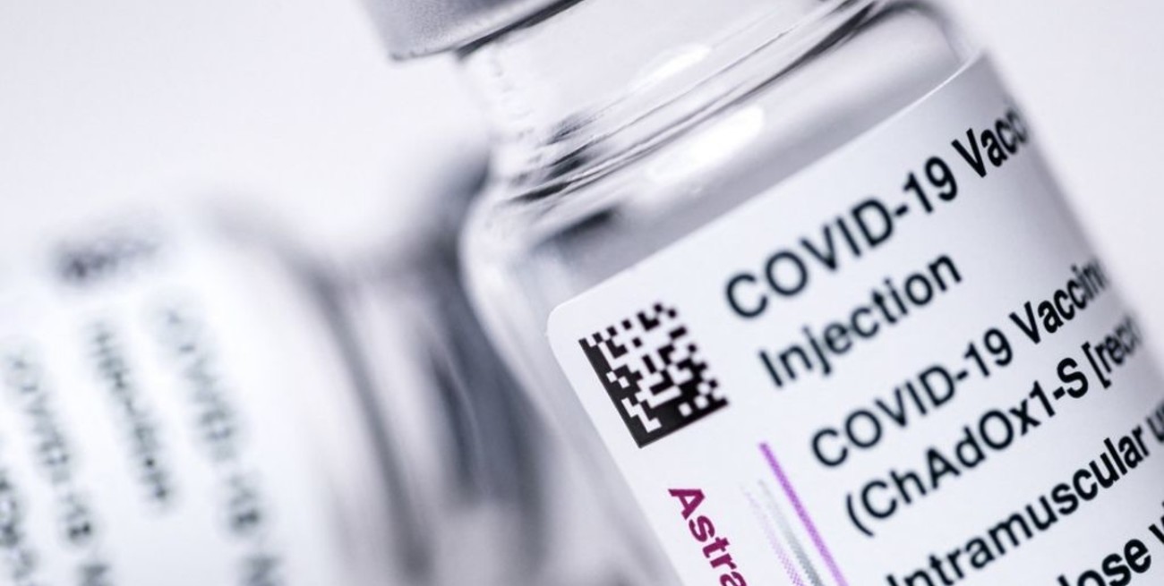 Bulgaria también suspende la vacunación con el fármaco de AstraZeneca