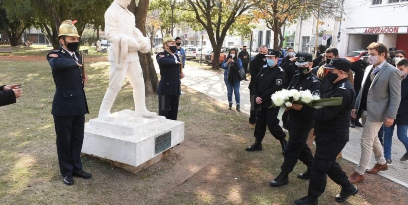 111° Aniversario de la Agrupación Bomberos Zapadores de Santa Fe