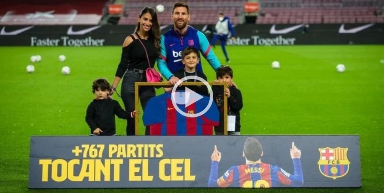 Antonella Roccuzzo le robó todo el protagonismo a Messi durante la celebración por su récord de partidos