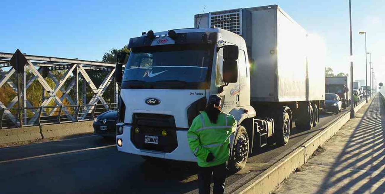 Neuquén: fueron retenidos 26 camiones por no tener permiso de circulación 