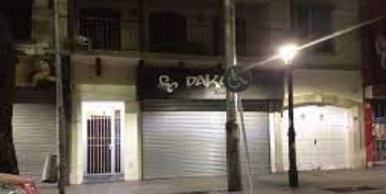 Quería comprar dólares y le robaron 450 mil pesos