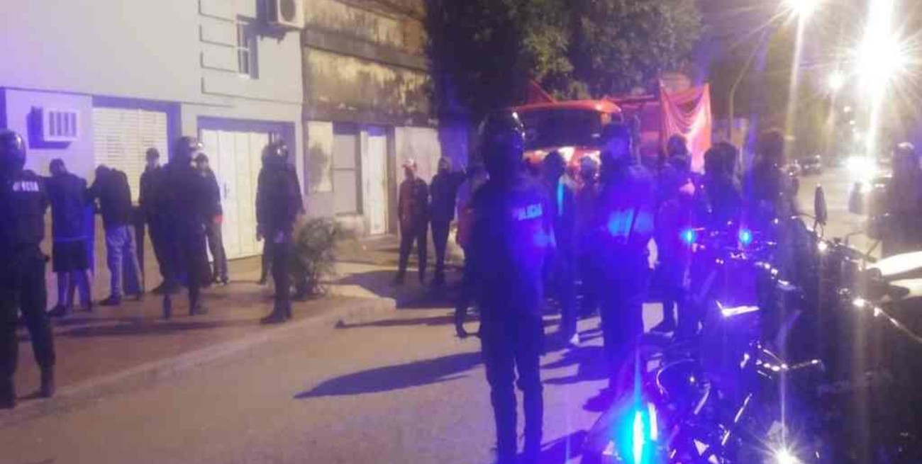 Identificaron a los hinchas y al conductor del camión