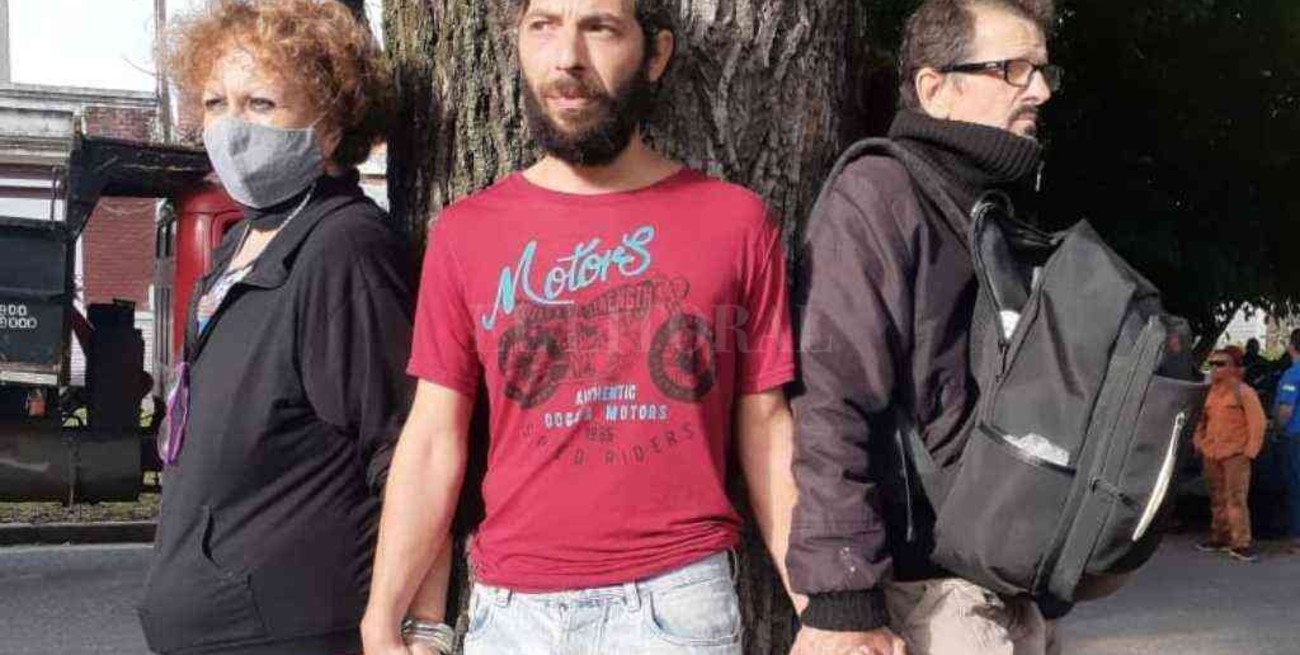 Paraná: tensión entre ambientalistas y obreros en el inicio de obras en Boulevard Racedo