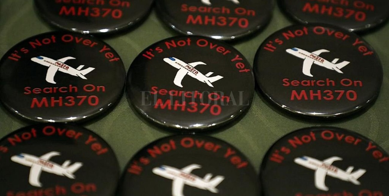 Familiares demandan una nueva búsqueda del avión desaparecido de Malaysia Airlines