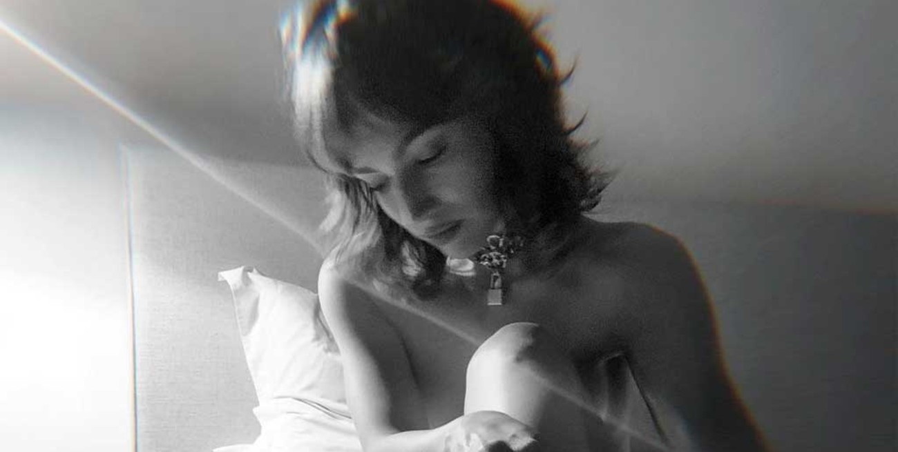 Ursula Corberó se desnudó en Instagram y le llovieron corazones