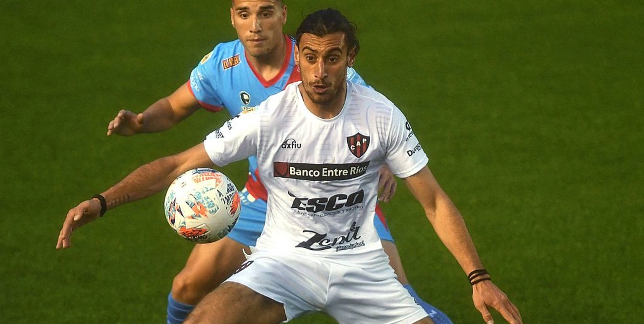 Patronato reaccionó y empató con Arsenal en Sarandí