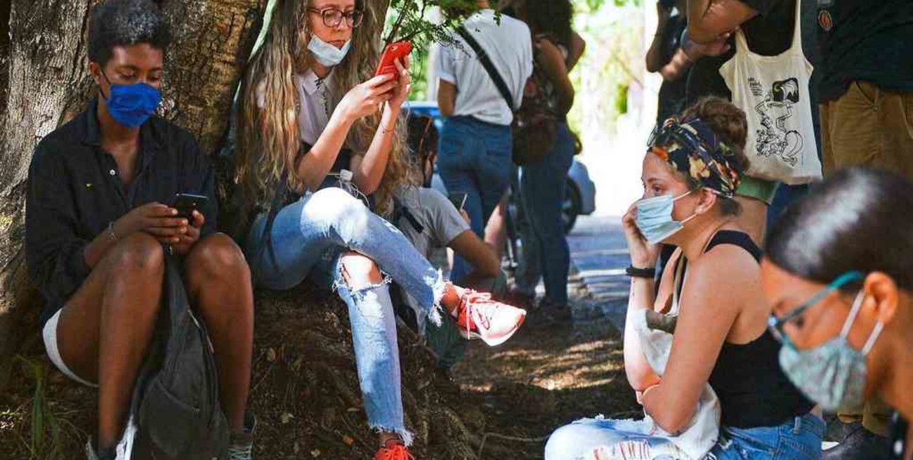 Se restableció internet en Cuba, pero aún hay problemas para acceder a las redes sociales