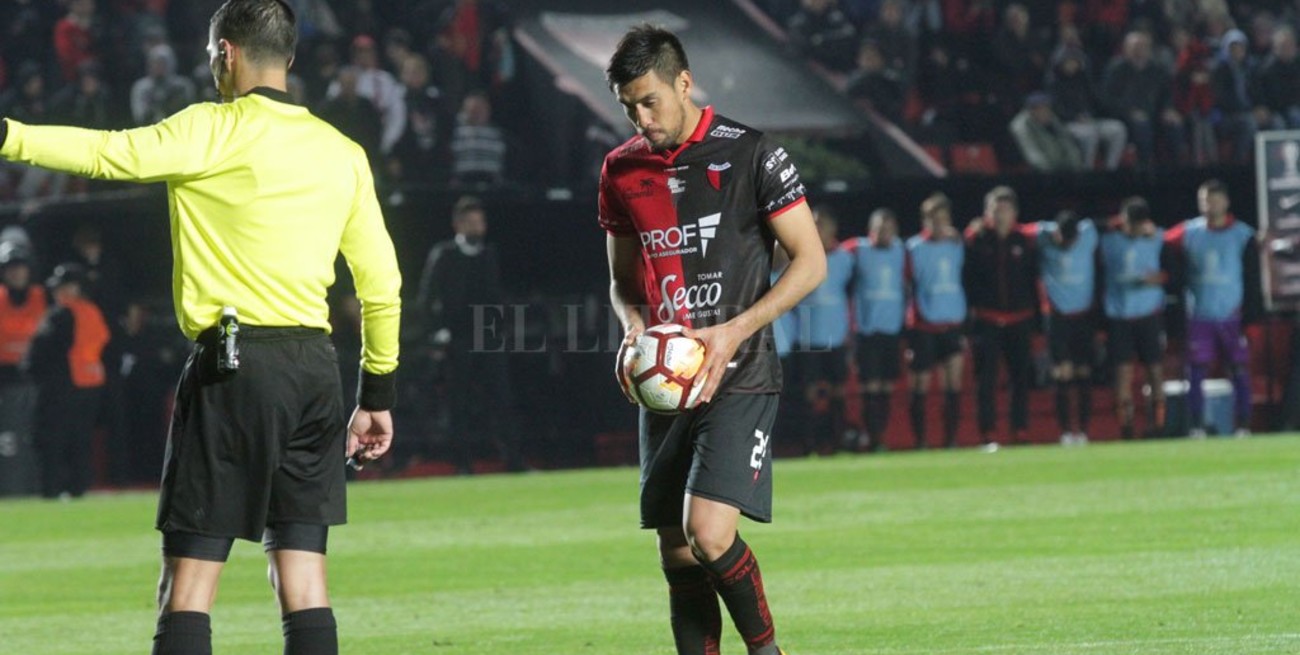 Estigarribia empieza a despedirse de Colón