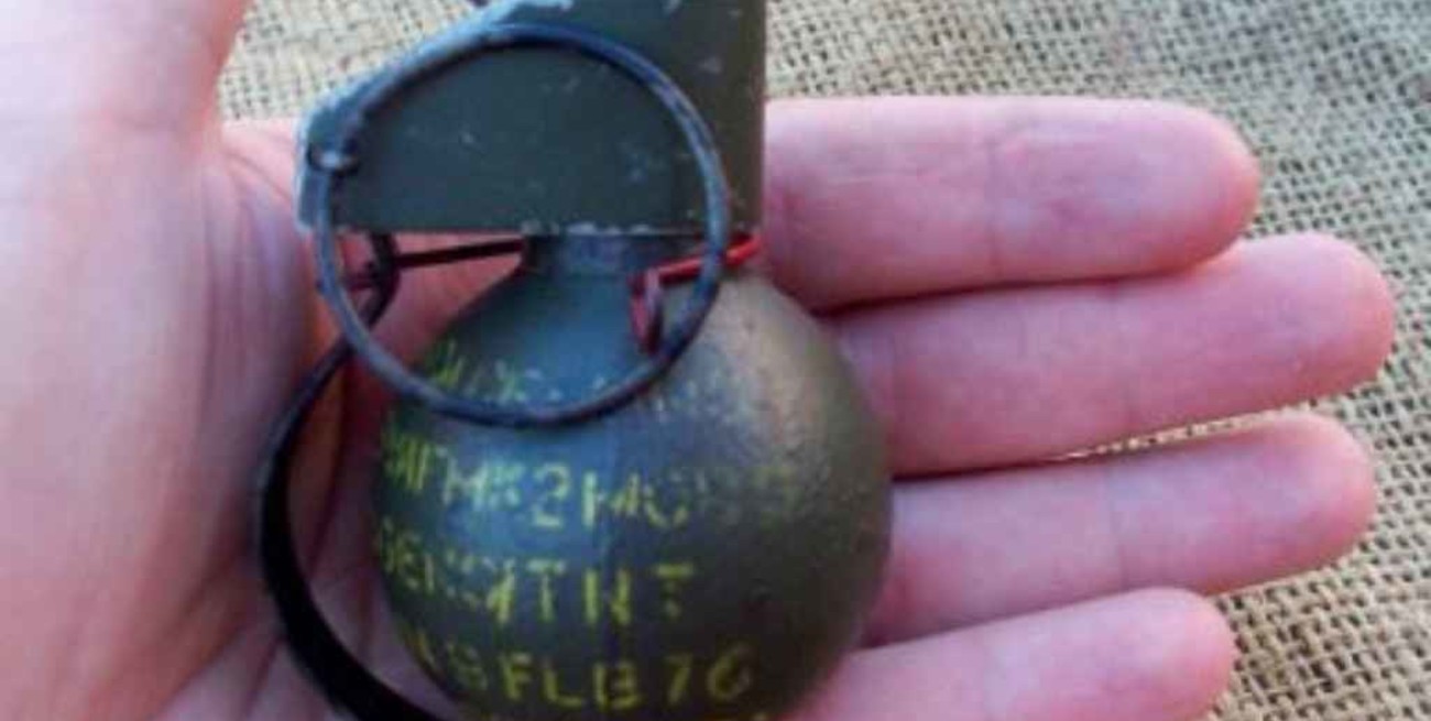 Encontraron una granada en una plazoleta de Corrientes