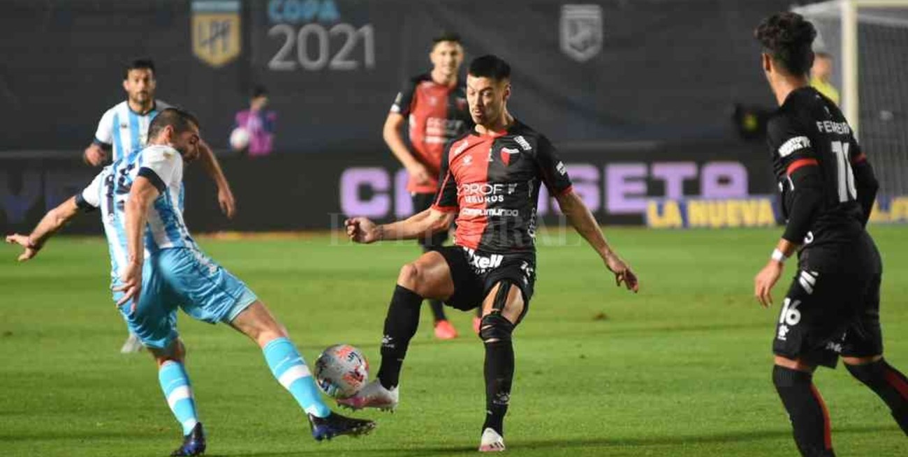 Domínguez hace malabares porque el covid lo condiciona