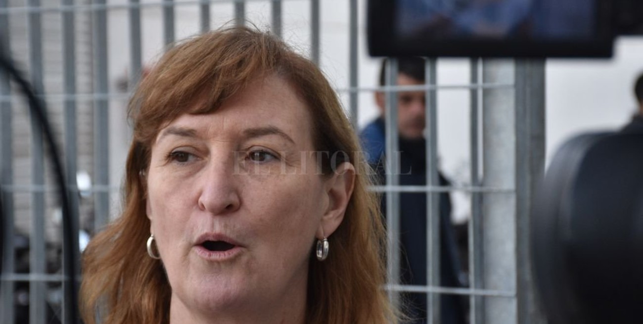 Uboldi: "Se busca restringir lo más que se pueda, sosteniendo la presencialidad en las escuelas"