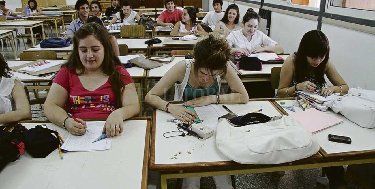 Profesorado de Inglés: Una elección para   desarrollar la vocación docente en idiomas 