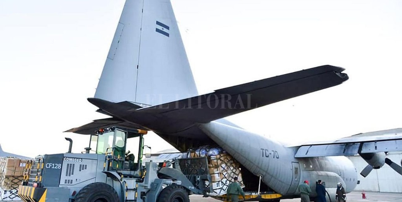 Se agrava el escándalo por el envío de armas a Bolivia y se avanza en identificar a los responsables