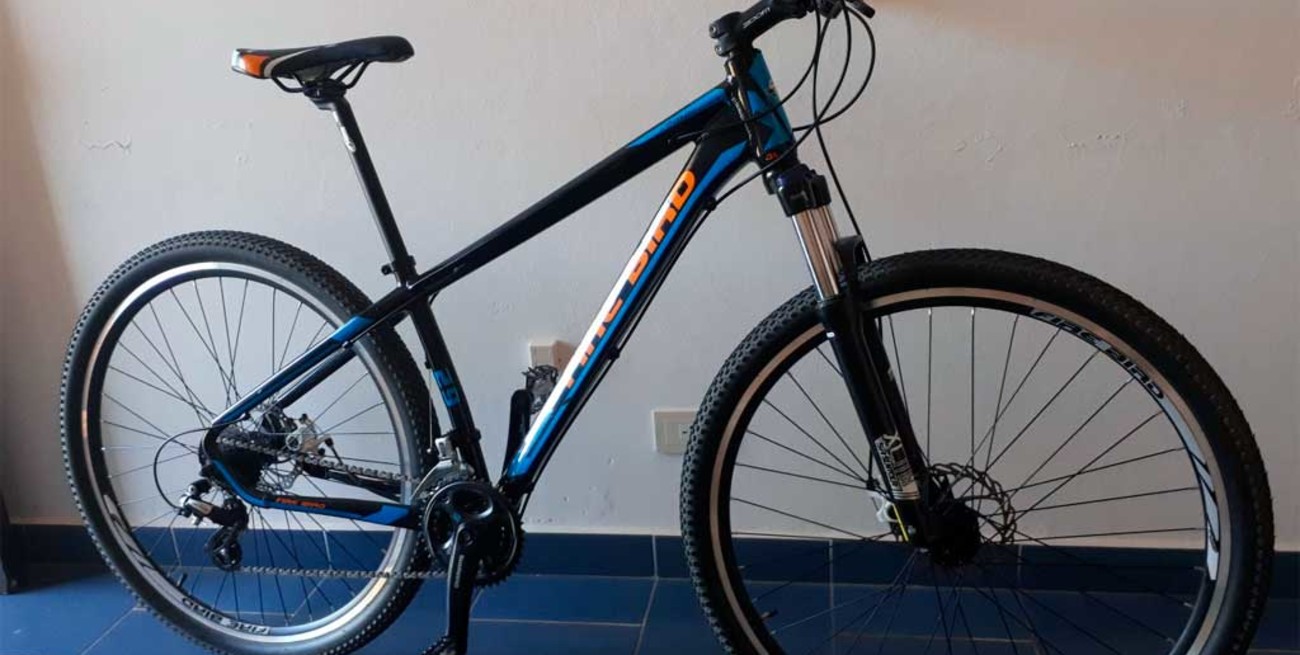 Vendían por Facebook una bicicleta robada y fueron detenidos