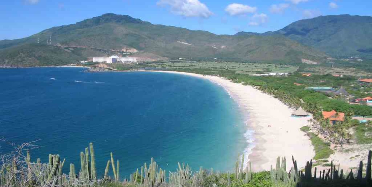 Maduro decretó un toque de queda en Isla Margarita por casos de coronavirus