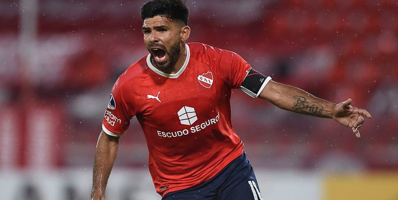 Independiente venció a Fénix de Uruguay y se metió en los cuartos de final de la Copa Sudamericana 