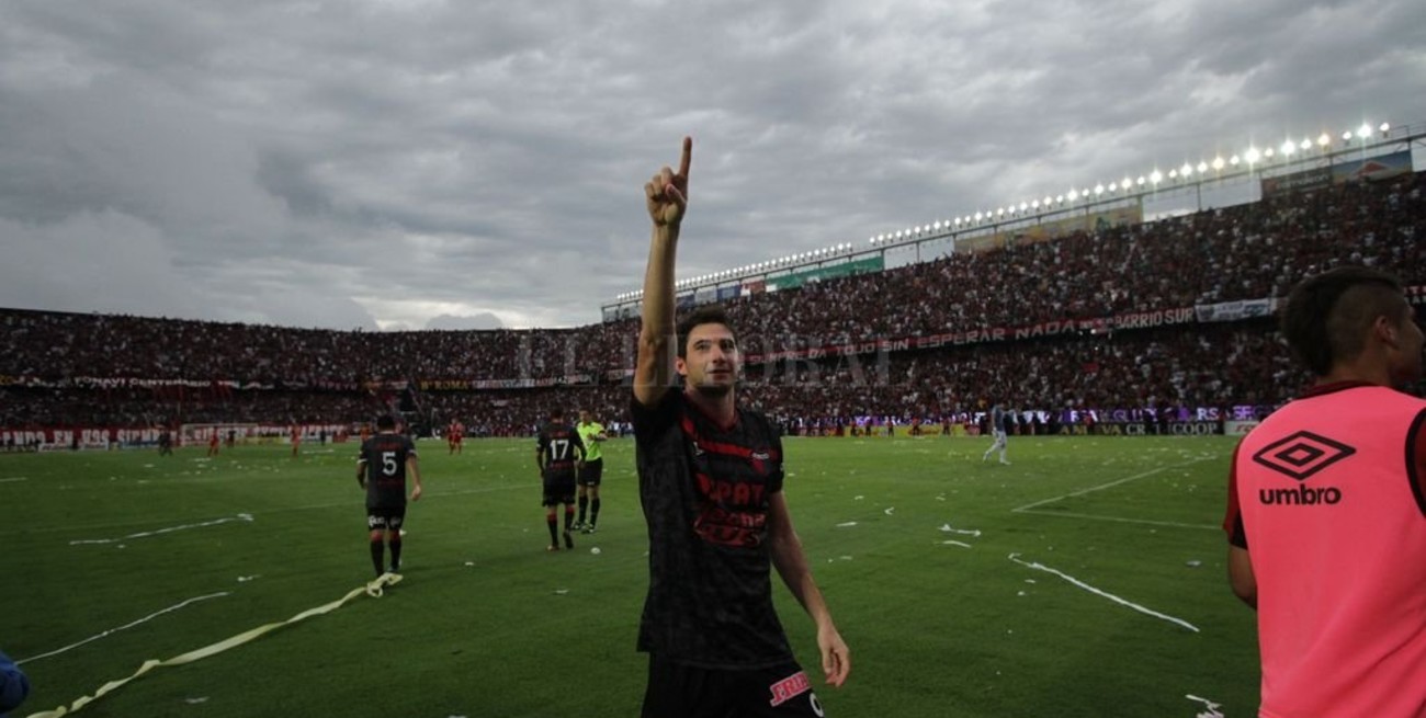 Alario: "El momento más importante de mi carrera fue el gol con Colón ante Boca Unidos"
