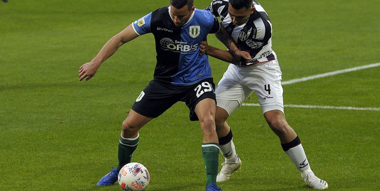 Central Córdoba y Banfield empataron en Santiago del Estero