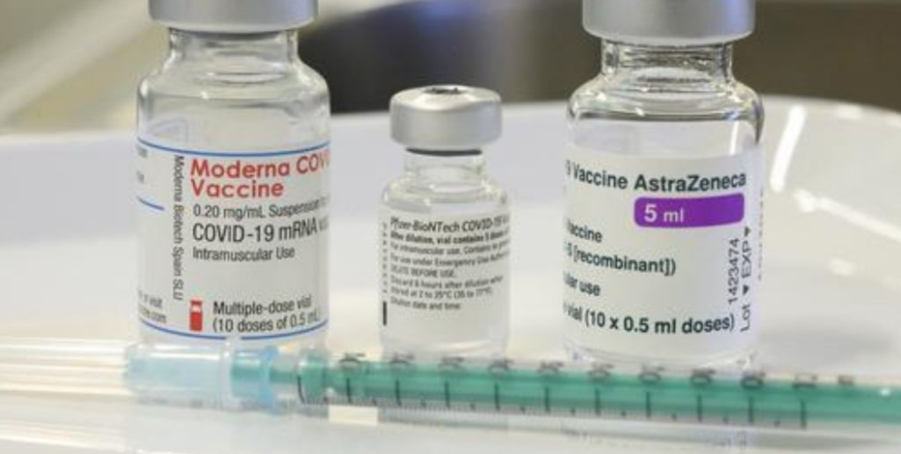 Tienen alta protección contra la variante Delta las vacunas Pfizer, AstraZeneca y Moderna