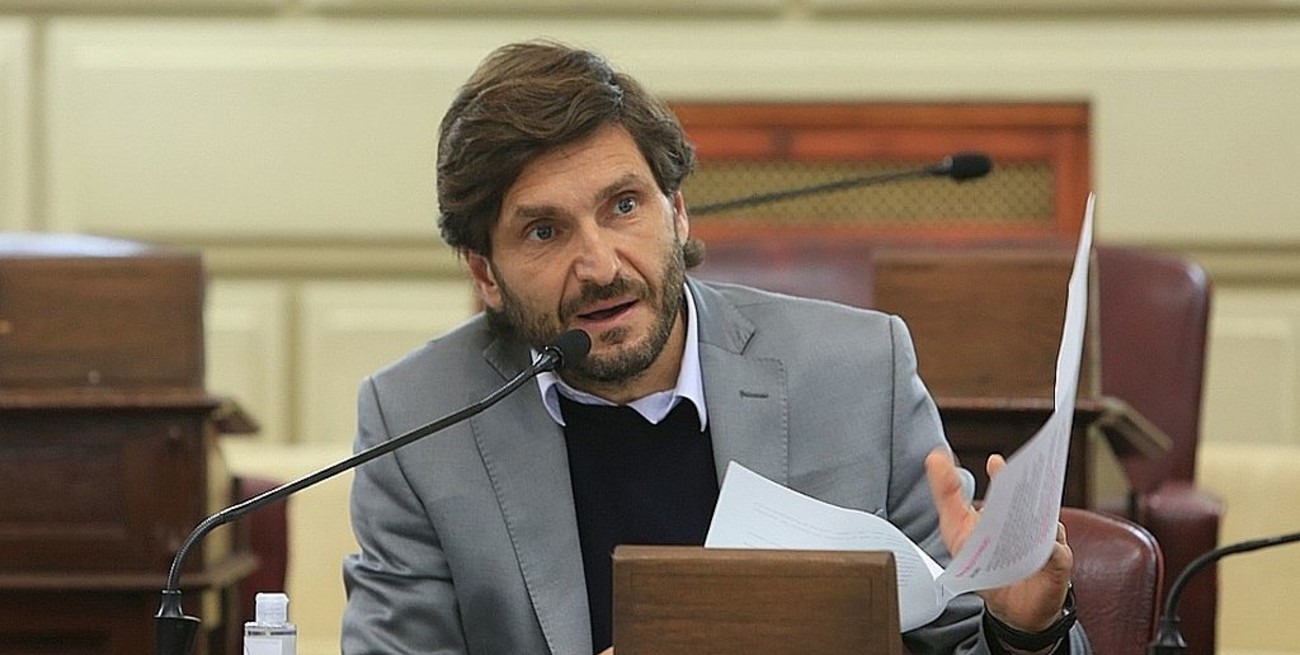 Pullaro: "El retroceso de fase debe ser acompañado con asistencia económica a pymes y comercios"