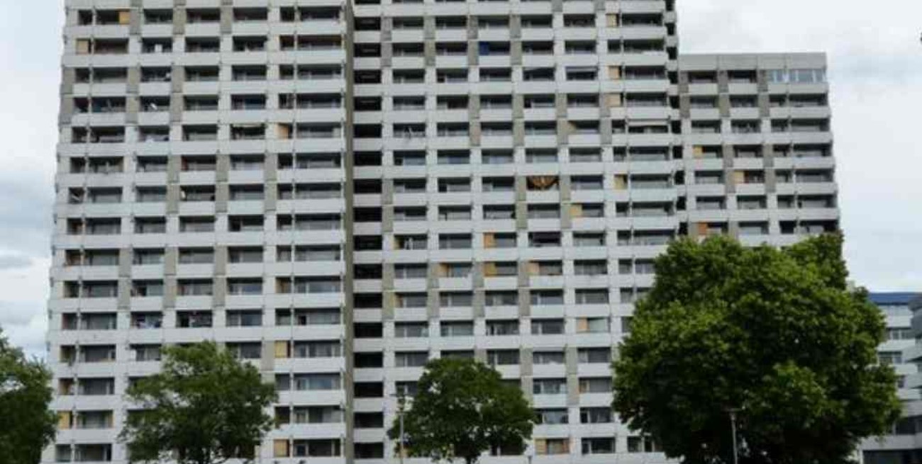 Tercer brote de coronavirus en Alemania deja en cuarentena a 700 personas en un edificio