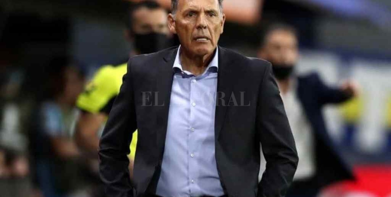 Miguel Russo: "jugar el miércoles o el jueves era lo más sensato"