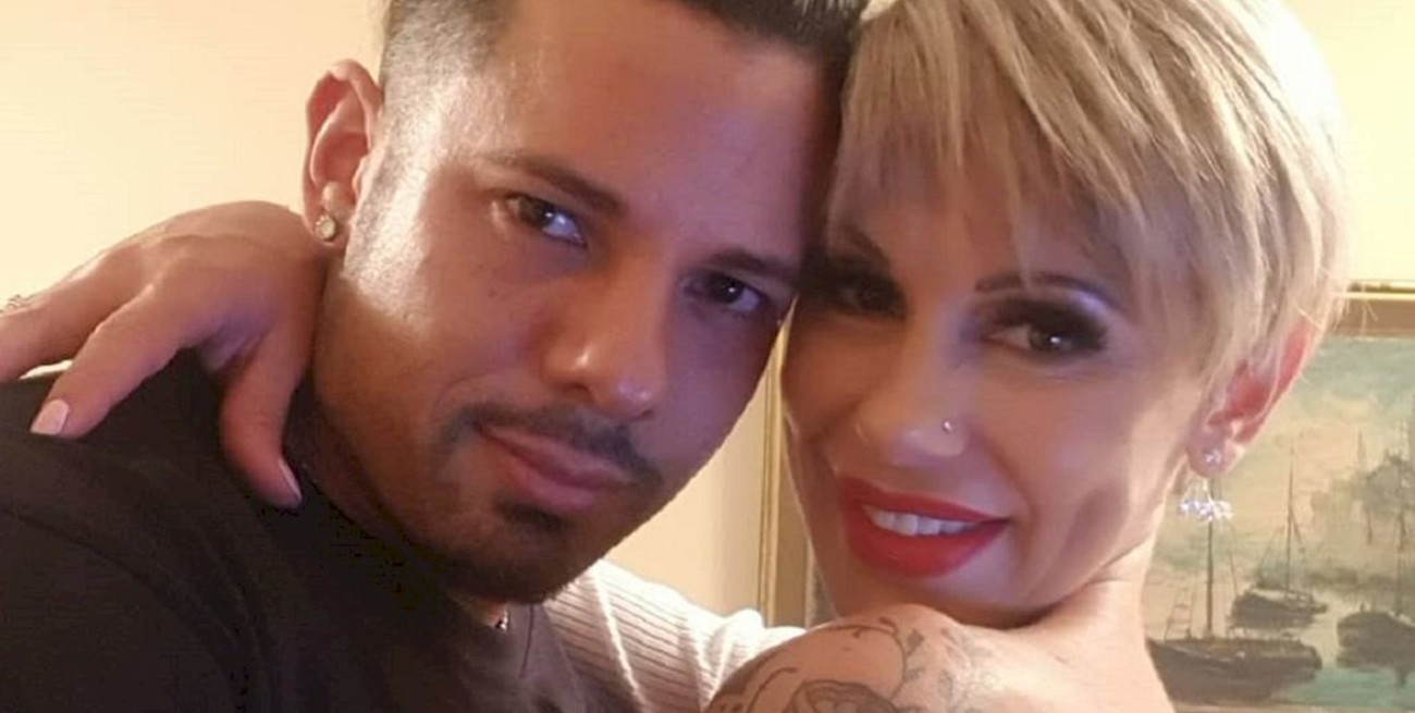 Mónica Farro anunció se divorciará de Leandro Herrera