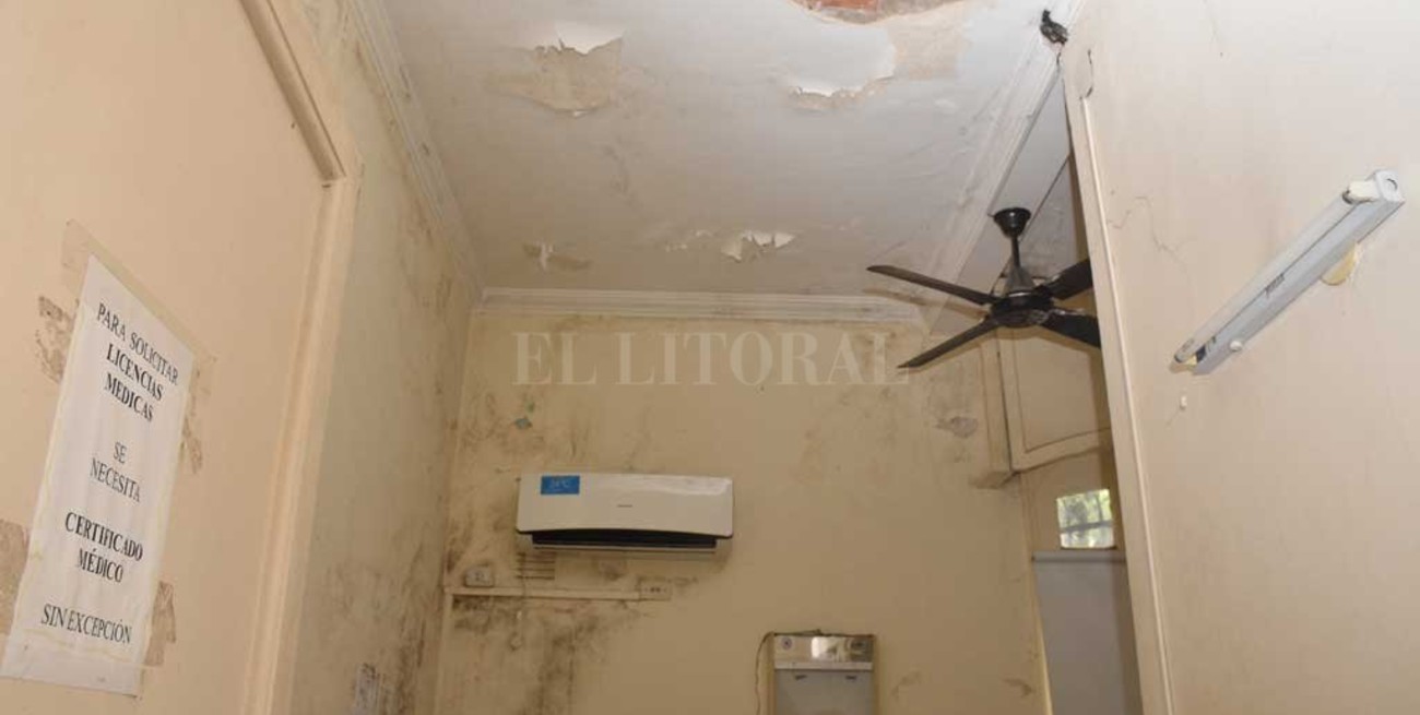Trabajadores del ex Hospital de Niños protestan por el deterioro del edificio
