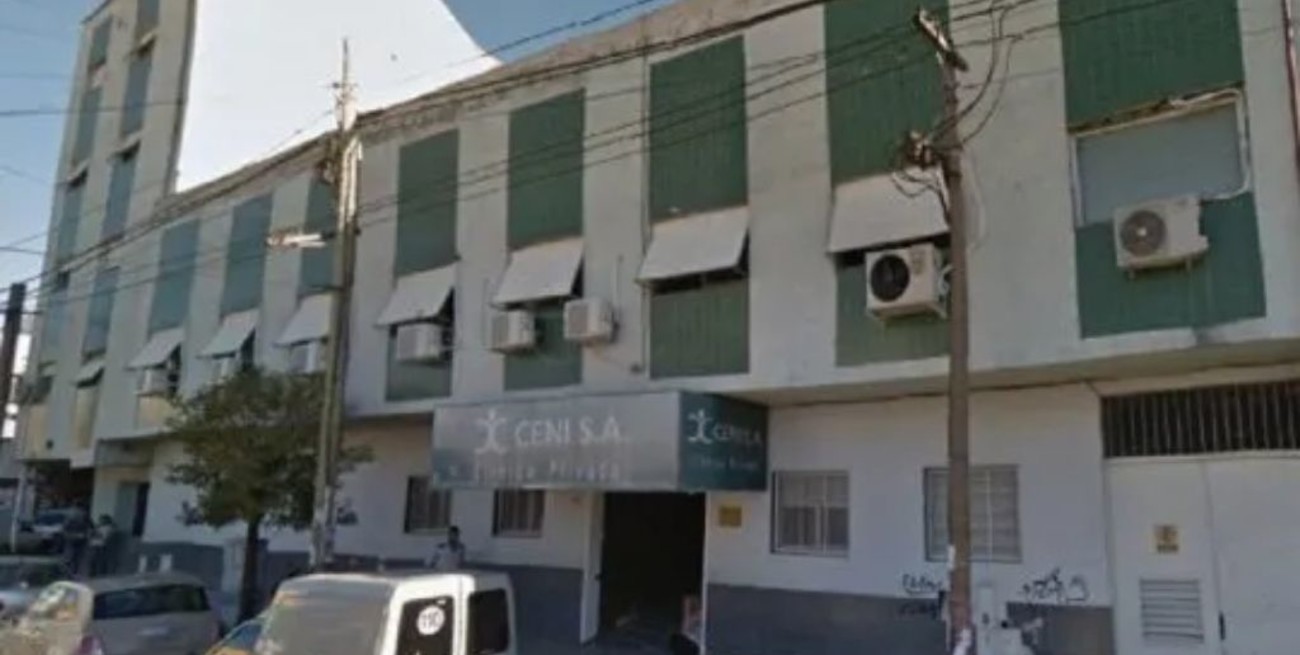 Una mujer murió al caer por la ventana de una clínica 