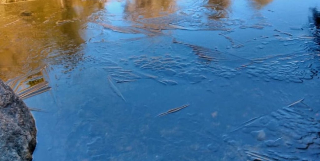 Hielo en los ríos de las Sierras de Córdoba