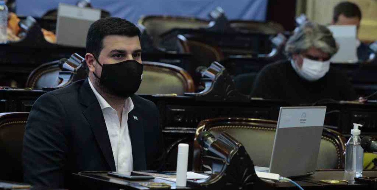 Marcos Cleri: "El objetivo es garantizar la prestación de servicios básicos con un criterio federal"