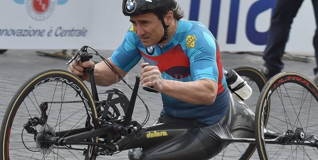 El expiloto y campeón olímpico Alex Zanardi está en estado crítico tras un nuevo accidente