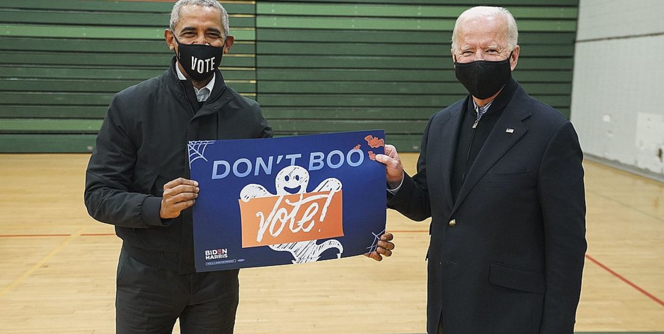 Biden "me hizo un mejor presidente", dijo Obama y pidió votar por él