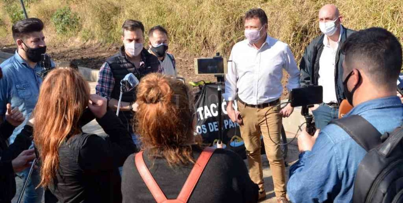 San Lorenzo: realizarán un operativo de limpieza en la costa del Paraná