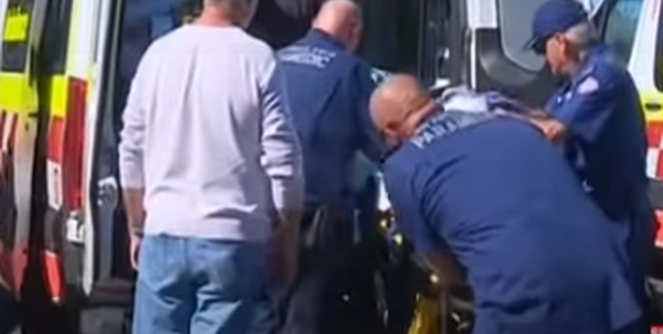 Un surfista murió tras el ataque de un tiburón en la costa Australiana