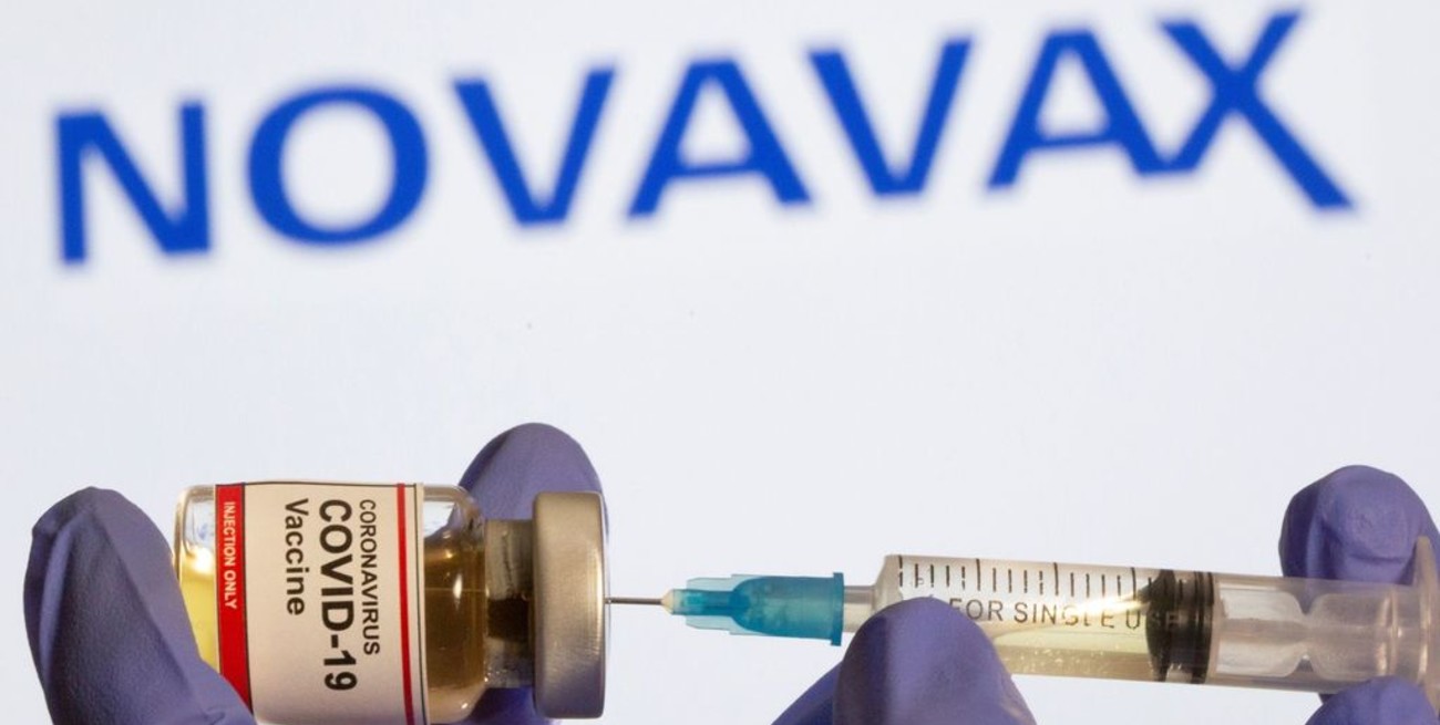 La vacuna estadounidense Novavax afirma que es efectiva en más de un 90%