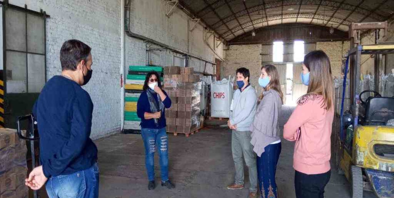 La diputada Armas Belavi de visita en instituciones de Cañada Rosquín