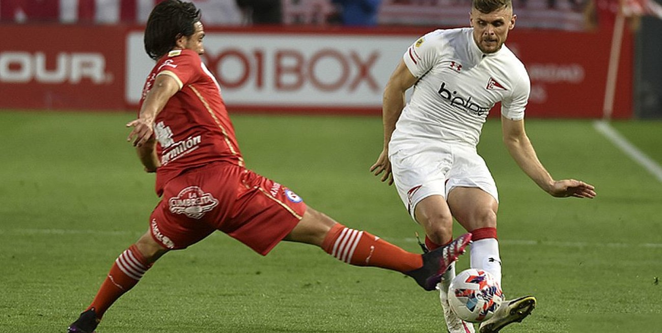 Estudiantes y Argentinos igualaron en La Plata