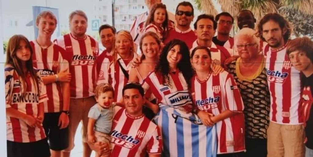 La Agrupación "Sangre Tatengue Nery Pumpido" cumple 20 años 