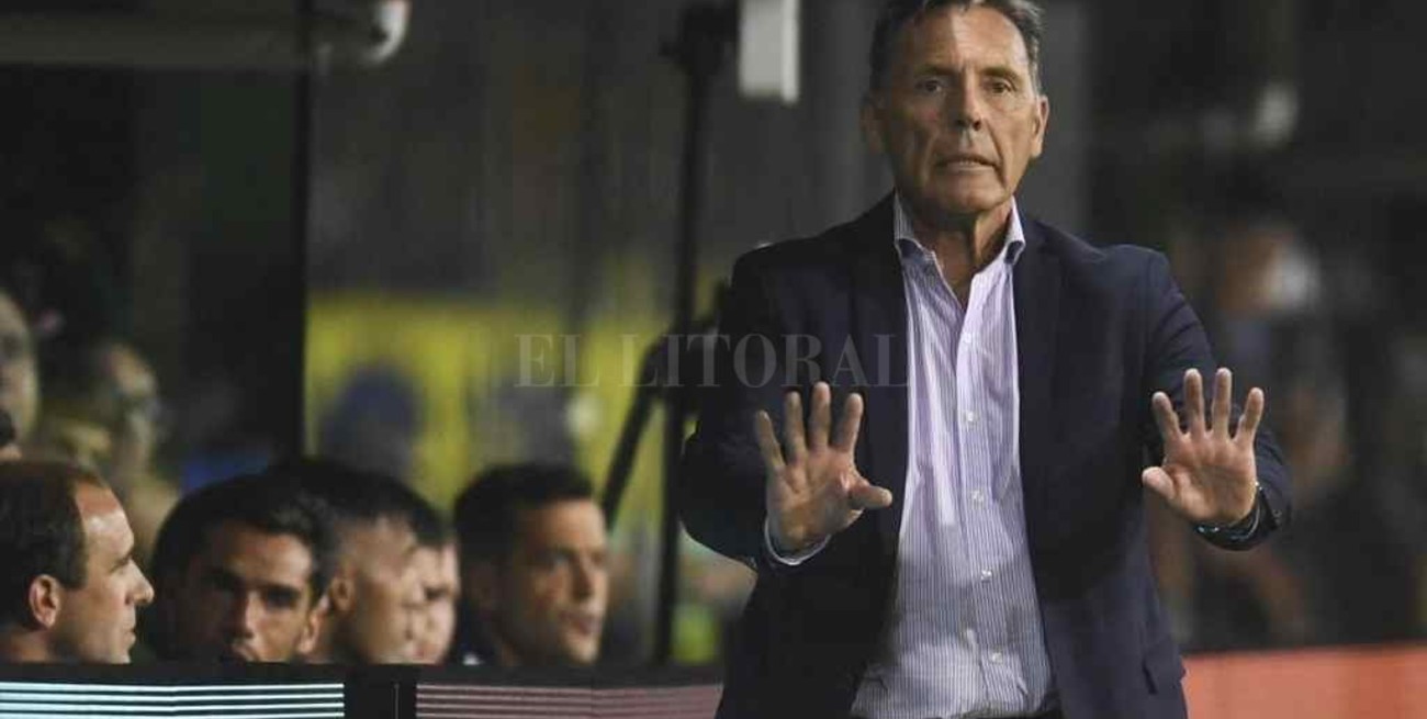 Miguel Russo marca sus prioridades en Boca   