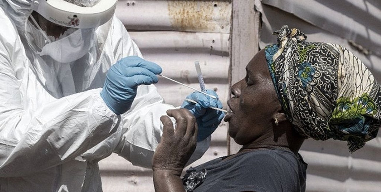 Aumentaron un 89% las muertes por Covid en África en el último mes por la cepa Delta