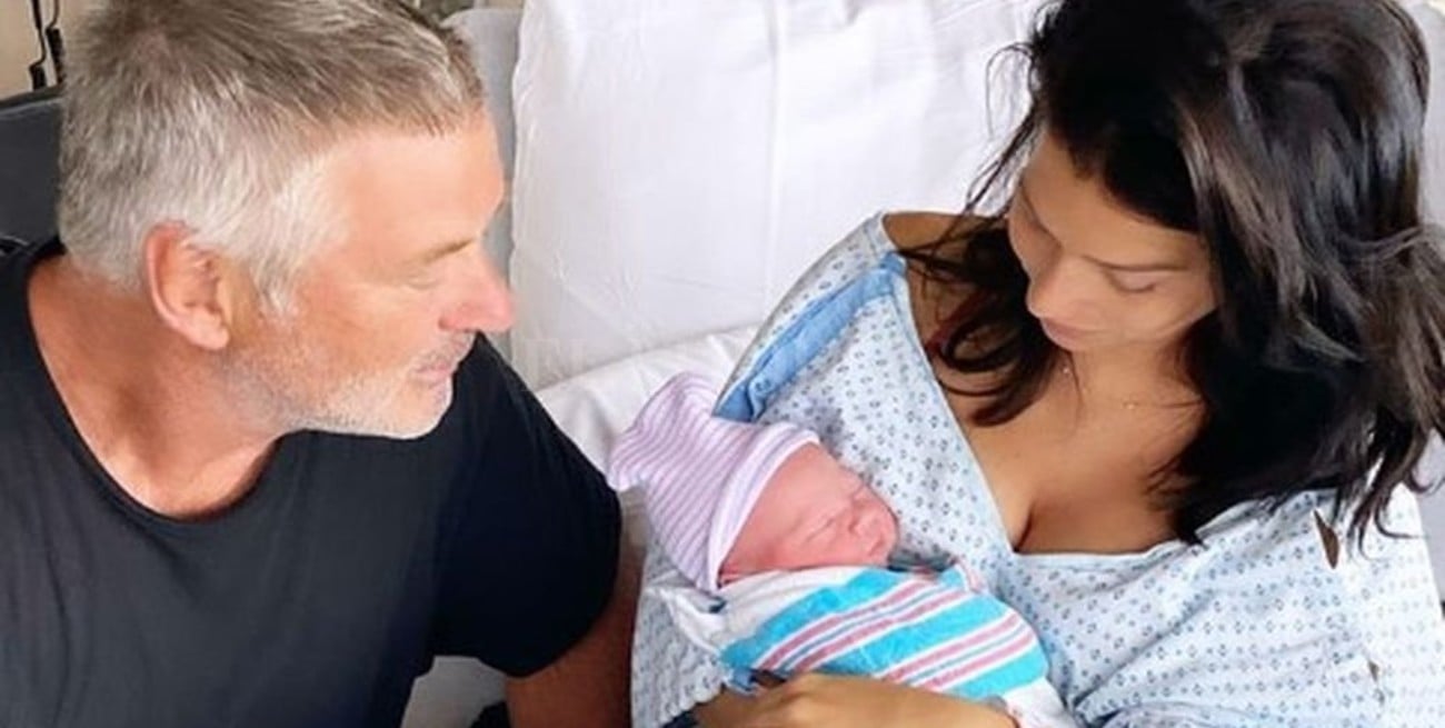 Alec Baldwin volvió a ser papá